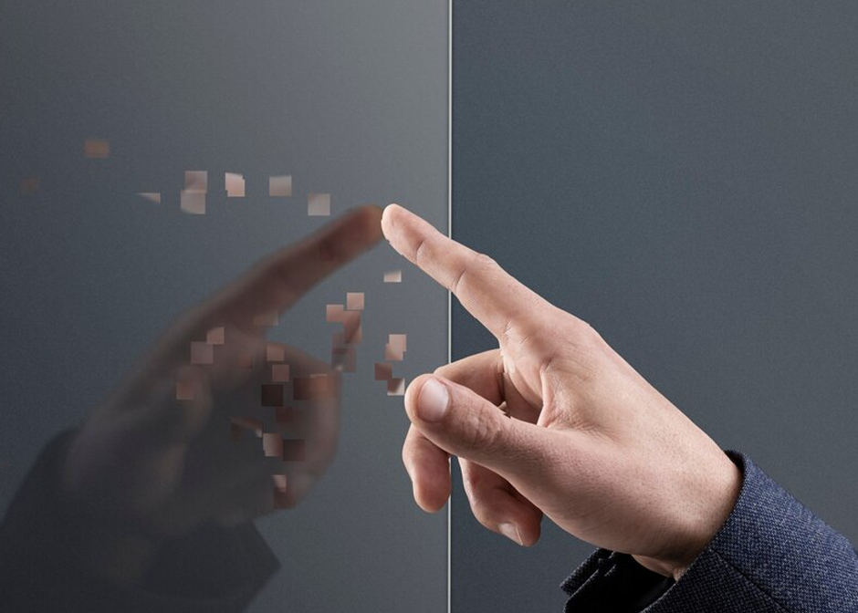 Switchable glass film